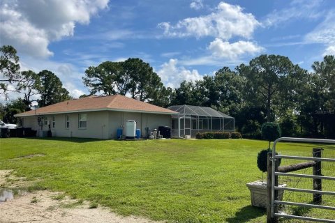 Villa ou maison à vendre à North Port, Floride: 3 chambres, 170.75 m2 № 1335979 - photo 8