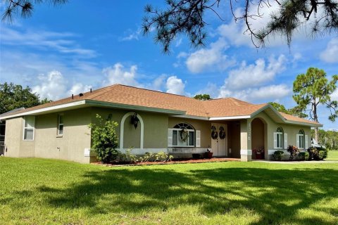 Villa ou maison à vendre à North Port, Floride: 3 chambres, 170.75 m2 № 1335979 - photo 3