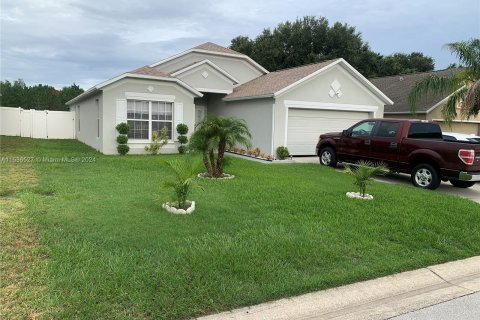 Casa en venta en Davenport, Florida, 3 dormitorios № 1306220 - foto 1