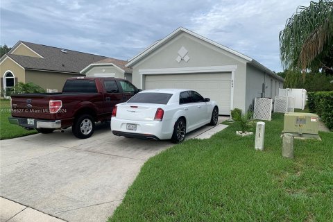 House in Davenport, Florida 3 bedrooms № 1306220 - photo 27