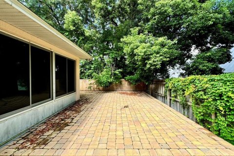 Villa ou maison à louer à Mount Dora, Floride: 2 chambres, 118.91 m2 № 1334836 - photo 21