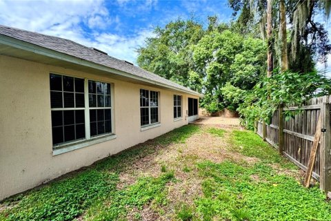 Villa ou maison à louer à Mount Dora, Floride: 2 chambres, 118.91 m2 № 1334836 - photo 22