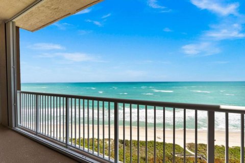 Condo in Hutchinson Island South, Florida, 3 bedrooms  № 788514 - photo 14