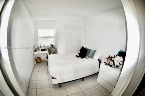 Condo in Sunny Isles Beach, Florida, 3 bedrooms  № 1127466 - photo 16