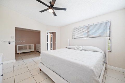 Touwnhouse à vendre à Pembroke Pines, Floride: 3 chambres, 155.98 m2 № 1389617 - photo 21