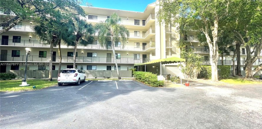 Condominio en Pompano Beach, Florida, 1 dormitorio  № 1389615