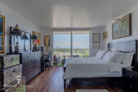 Condominio en venta en Miami, Florida, 1 dormitorio, 79.99 m2 № 1389616 - foto 13