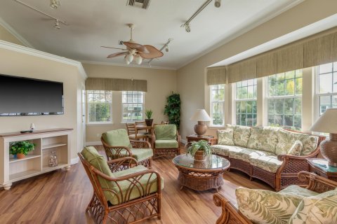 Condominio en venta en Vero Beach, Florida, 3 dormitorios, 116.31 m2 № 819225 - foto 2