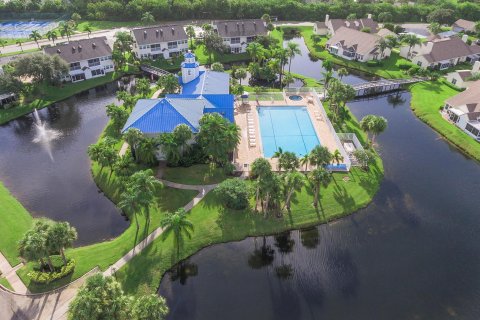 Condominio en venta en Vero Beach, Florida, 3 dormitorios, 116.31 m2 № 819225 - foto 4