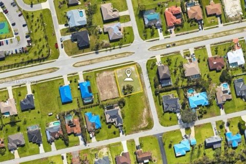 Immobilier commercial à vendre à Cape Coral, Floride № 970112 - photo 9