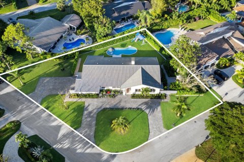 Casa en venta en Delray Beach, Florida, 3 dormitorios, 316.24 m2 № 970197 - foto 1