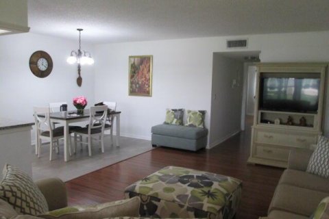 Casa en venta en Delray Beach, Florida, 1 dormitorio, 99.22 m2 № 1135078 - foto 16