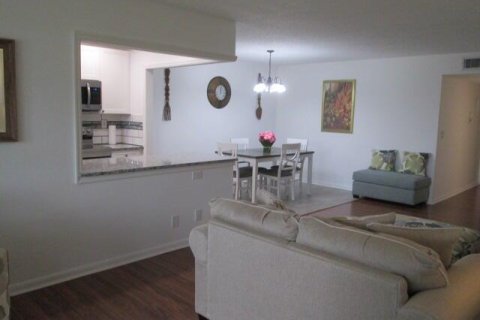 Casa en venta en Delray Beach, Florida, 1 dormitorio, 99.22 m2 № 1135078 - foto 17