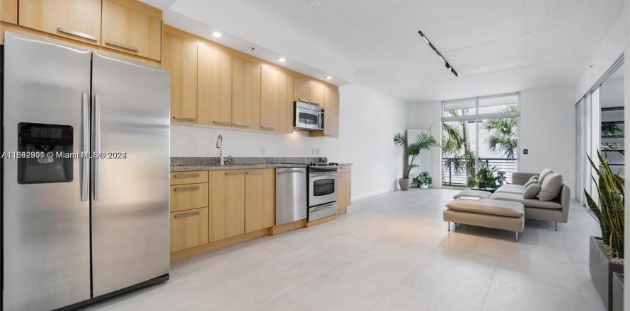 Condo in Miami Beach, Florida, 1 bedroom  № 1321060