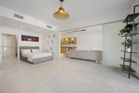 Condominio en venta en Miami Beach, Florida, 1 dormitorio, 89.37 m2 № 1321060 - foto 8