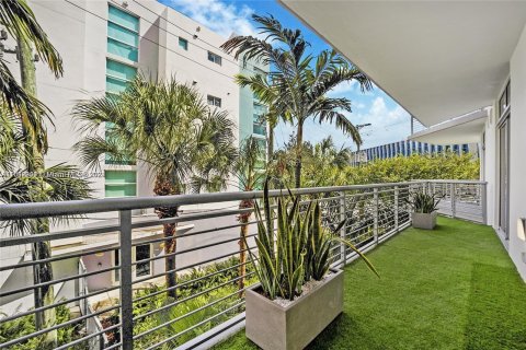 Condominio en venta en Miami Beach, Florida, 1 dormitorio, 89.37 m2 № 1321060 - foto 12