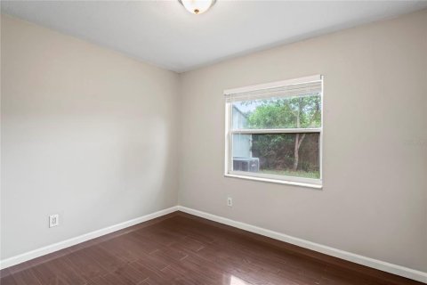 Casa en venta en Tampa, Florida, 3 dormitorios, 115.57 m2 № 1390430 - foto 19