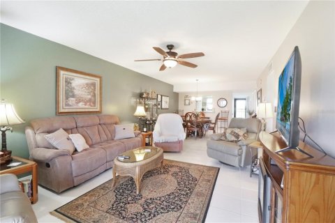 Condominio en venta en Port Charlotte, Florida, 2 dormitorios, 106.84 m2 № 523132 - foto 11