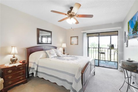 Condo in Port Charlotte, Florida, 2 bedrooms  № 523132 - photo 14