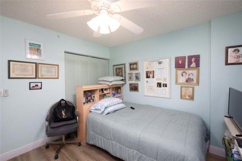 Condo in Fort Lauderdale, Florida, 2 bedrooms  № 1189679 - photo 7