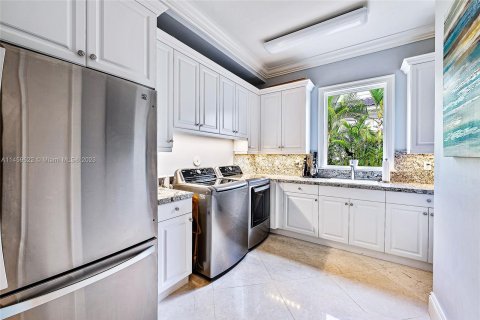 Villa ou maison à vendre à Palm Beach Gardens, Floride: 5 chambres, 686.73 m2 № 741393 - photo 13