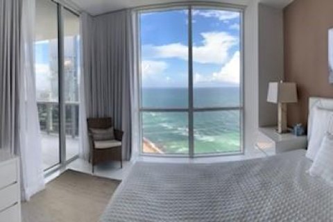 Condo in Sunny Isles Beach, Florida, 2 bedrooms  № 1078288 - photo 21