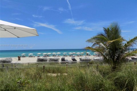 Copropriété à vendre à Sunny Isles Beach, Floride: 2 chambres, 149.94 m2 № 1078288 - photo 29