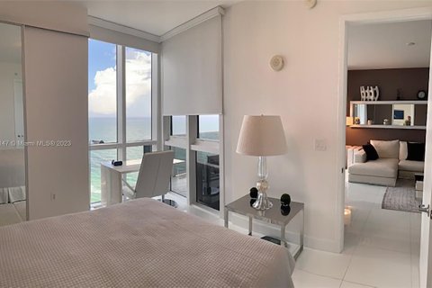 Condo in Sunny Isles Beach, Florida, 2 bedrooms  № 1078288 - photo 10