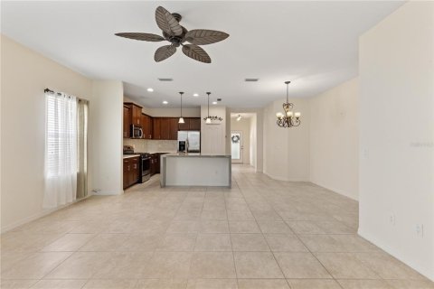 Casa en alquiler en Bradenton, Florida, 2 dormitorios, 132.11 m2 № 1357986 - foto 13