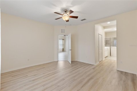 Villa ou maison à louer à Bradenton, Floride: 2 chambres, 132.11 m2 № 1357986 - photo 21