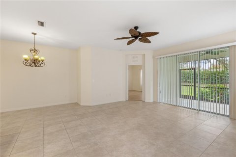 Villa ou maison à louer à Bradenton, Floride: 2 chambres, 132.11 m2 № 1357986 - photo 15