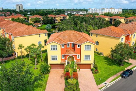 Adosado en venta en Palmetto, Florida, 4 dormitorios, 264.59 m2 № 1359165 - foto 2