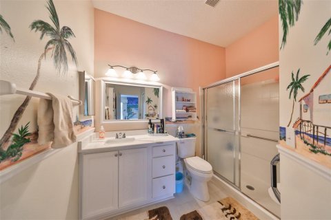 Condo in Sun City Center, Florida, 2 bedrooms  № 1359084 - photo 28