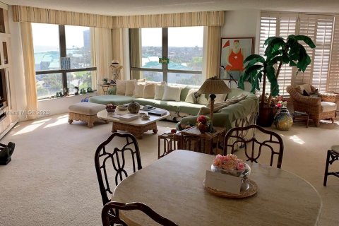 Condominio en venta en St. Lucie, Florida, 2 dormitorios, 147.25 m2 № 911158 - foto 4