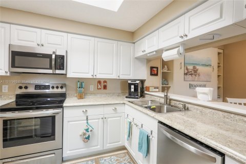 Condominio en venta en Palm Beach Gardens, Florida, 1 dormitorio, 76.09 m2 № 965188 - foto 4