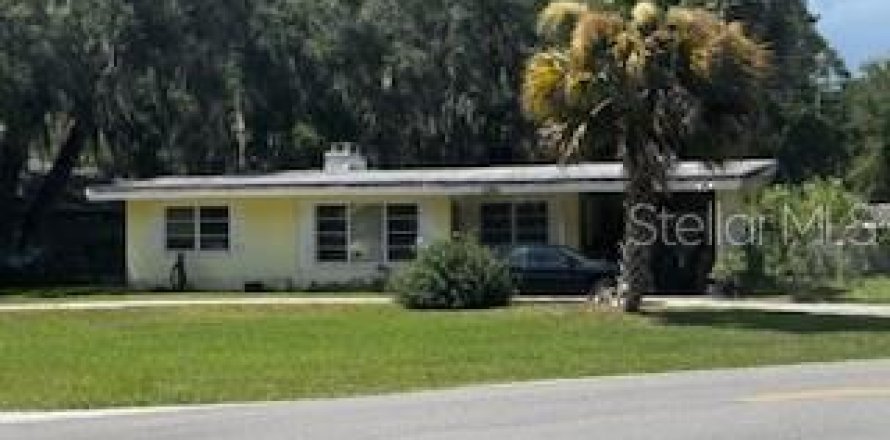 House in Edgewater, Florida 2 bedrooms, 114.64 sq.m. № 1317553