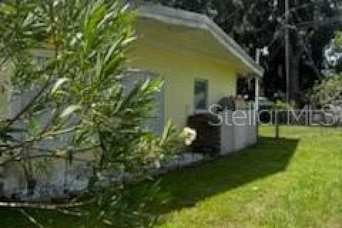 House in Edgewater, Florida 2 bedrooms, 114.64 sq.m. № 1317553 - photo 27