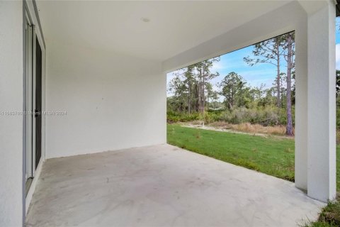 Casa en venta en Lehigh Acres, Florida, 3 dormitorios, 130.62 m2 № 1167940 - foto 30