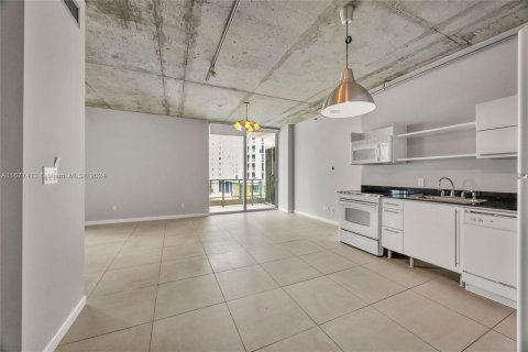 Copropriété à vendre à Miami, Floride: 59.27 m2 № 1403081 - photo 4