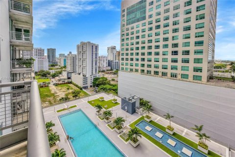 Condominio en venta en Miami, Florida, 59.27 m2 № 1403081 - foto 12