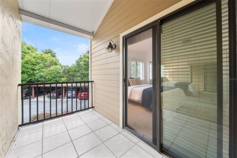 Condo in Winter Park, Florida, 2 bedrooms  № 1382310 - photo 15