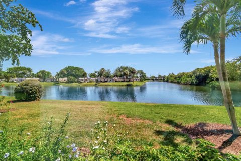 Condo in Delray Beach, Florida, 2 bedrooms  № 1118529 - photo 17