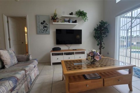 Casa en venta en Kissimmee, Florida, 5 dormitorios, 182.09 m2 № 1362112 - foto 27