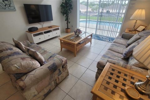 Casa en venta en Kissimmee, Florida, 5 dormitorios, 182.09 m2 № 1362112 - foto 25