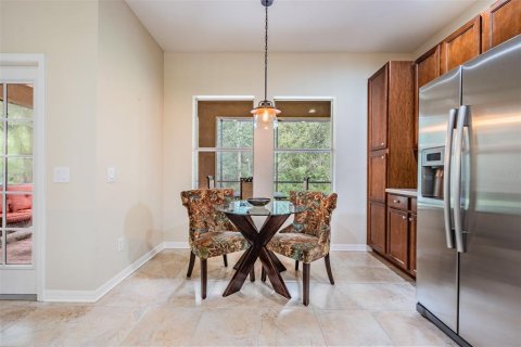 Casa en venta en Land O' Lakes, Florida, 5 dormitorios, 272.3 m2 № 1362108 - foto 16