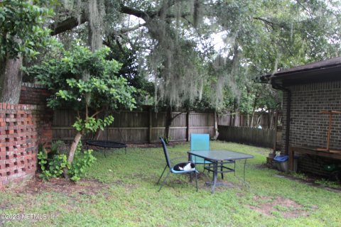 House in Jacksonville, Florida 3 bedrooms, 150.32 sq.m. № 773659 - photo 24