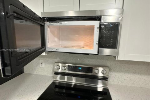 Adosado en venta en Jacksonville, Florida, 3 dormitorios № 1310228 - foto 8