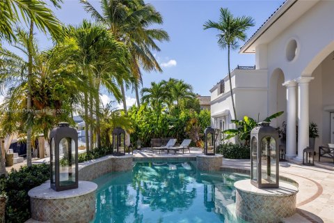Casa en venta en Fort Lauderdale, Florida, 5 dormitorios, 534.37 m2 № 846208 - foto 24