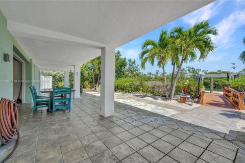 Villa ou maison à vendre à Marathon, Floride: 4 chambres, 169.18 m2 № 1327737 - photo 7