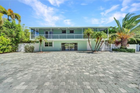 Villa ou maison à vendre à Marathon, Floride: 4 chambres, 169.18 m2 № 1327737 - photo 2